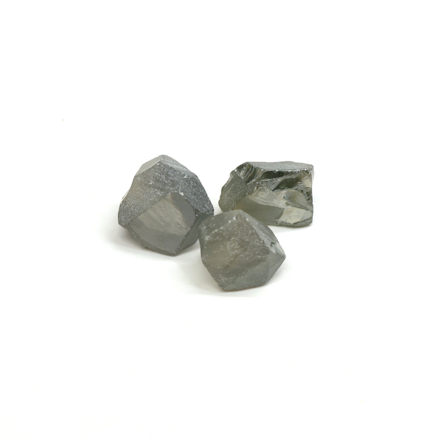 Grey Synthetic Rutile Grade A - Faceting Rough
