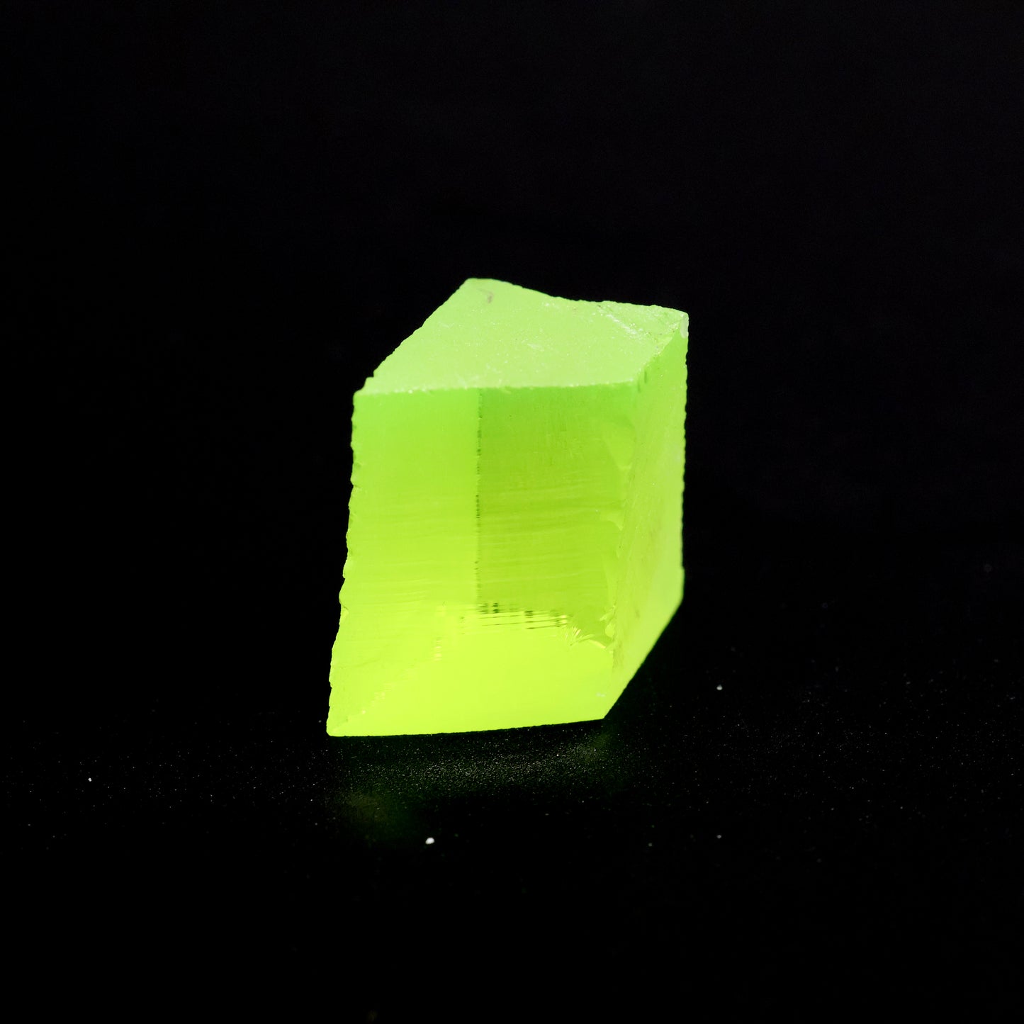 Lab-Grown LuAG Garnet – Intense UV Reactive Gemstone Rough