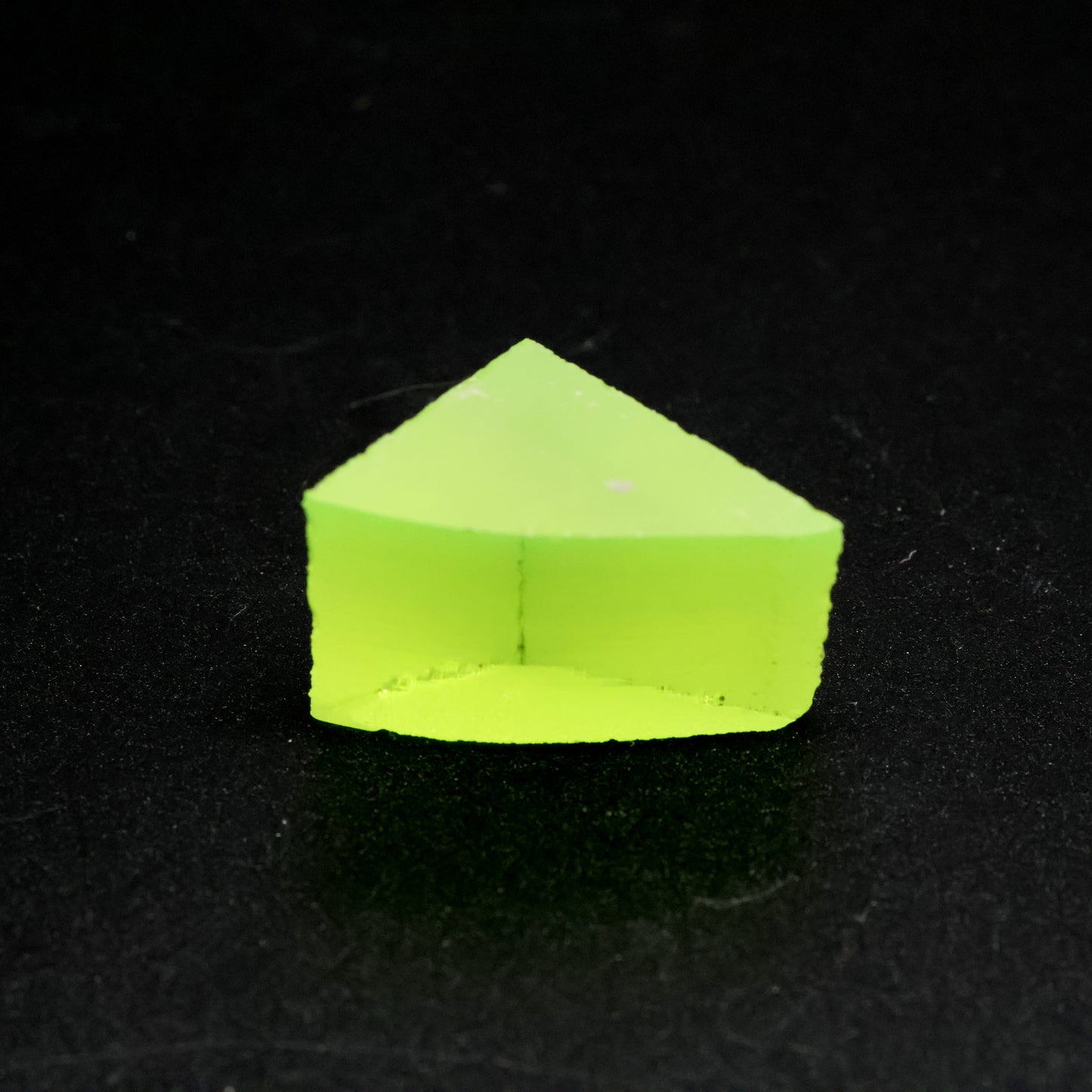 Lab-Grown LuAG Garnet – Intense UV Reactive Gemstone Rough