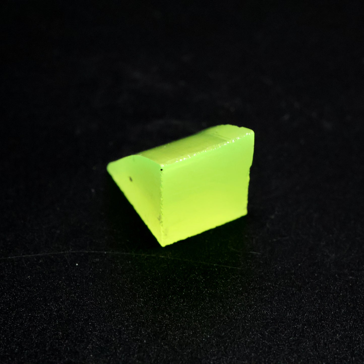 Lab-Grown LuAG Garnet – Intense UV Reactive Gemstone Rough