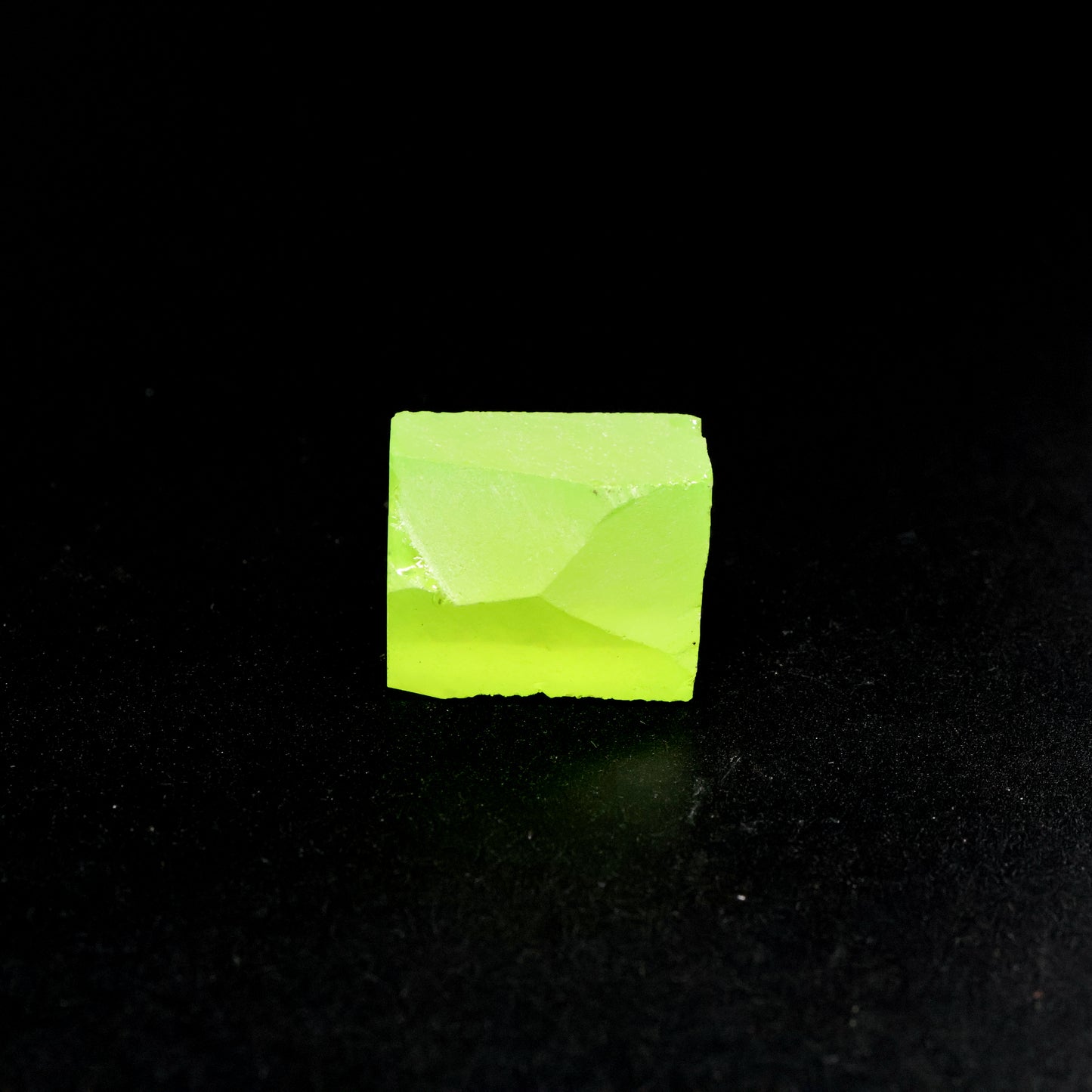 Lab-Grown LuAG Garnet – Intense UV Reactive Gemstone Rough