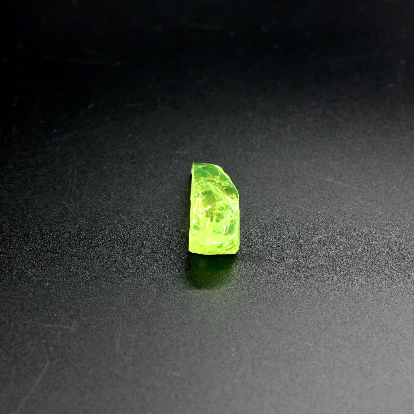 Lutetium Aluminum Garnet (LuAG) - Faceting Rough