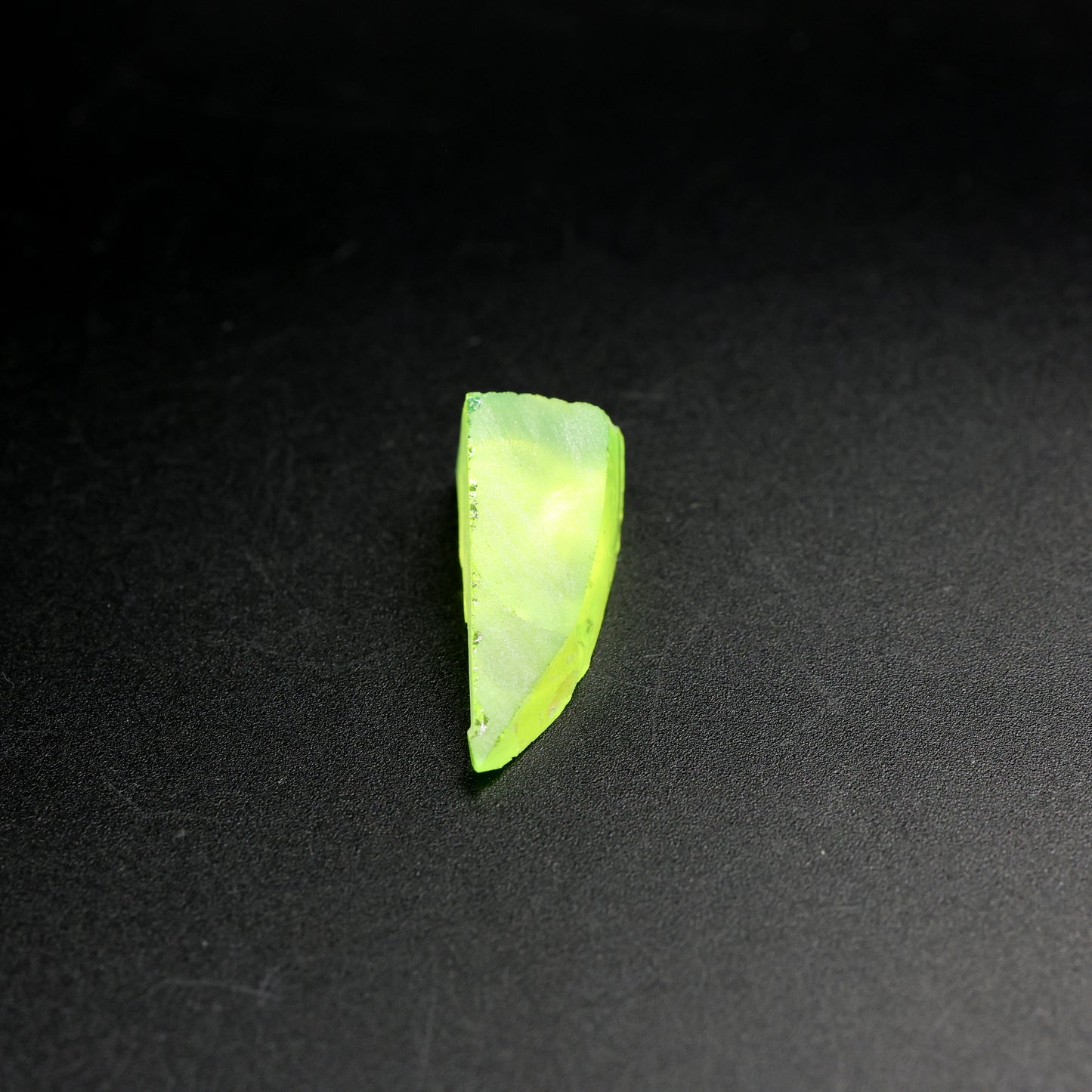 Lutetium Aluminum Garnet (LuAG) - Faceting Rough
