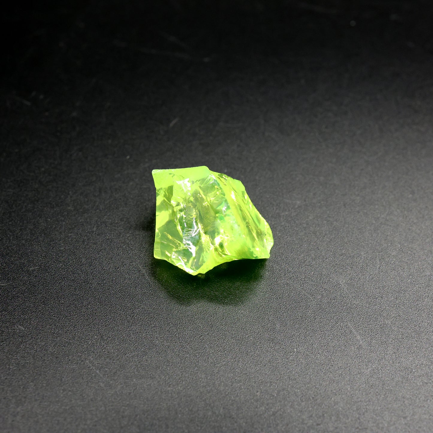 Lutetium Aluminum Garnet (LuAG) - Faceting Rough