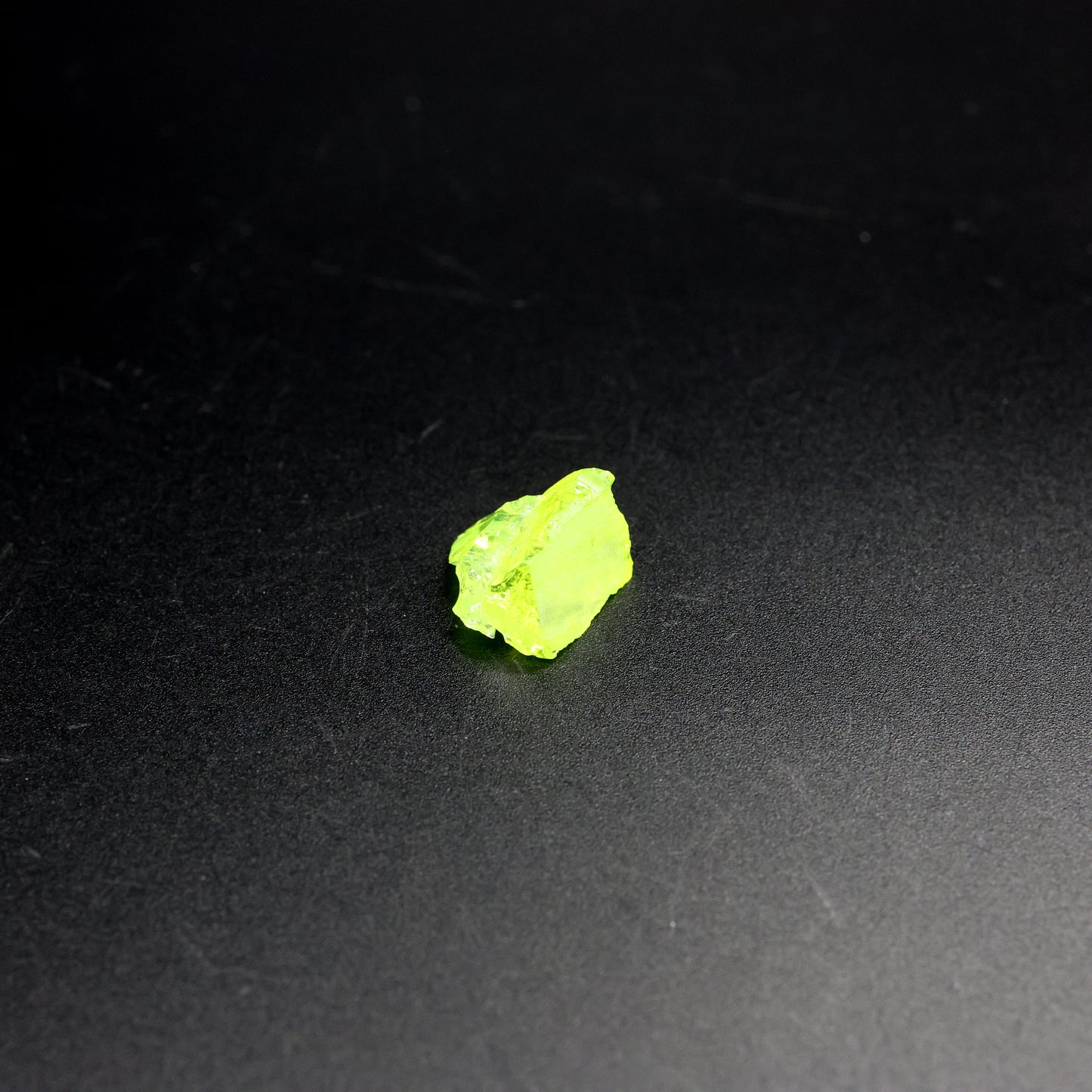 Lutetium Aluminum Garnet (LuAG) - Faceting Rough