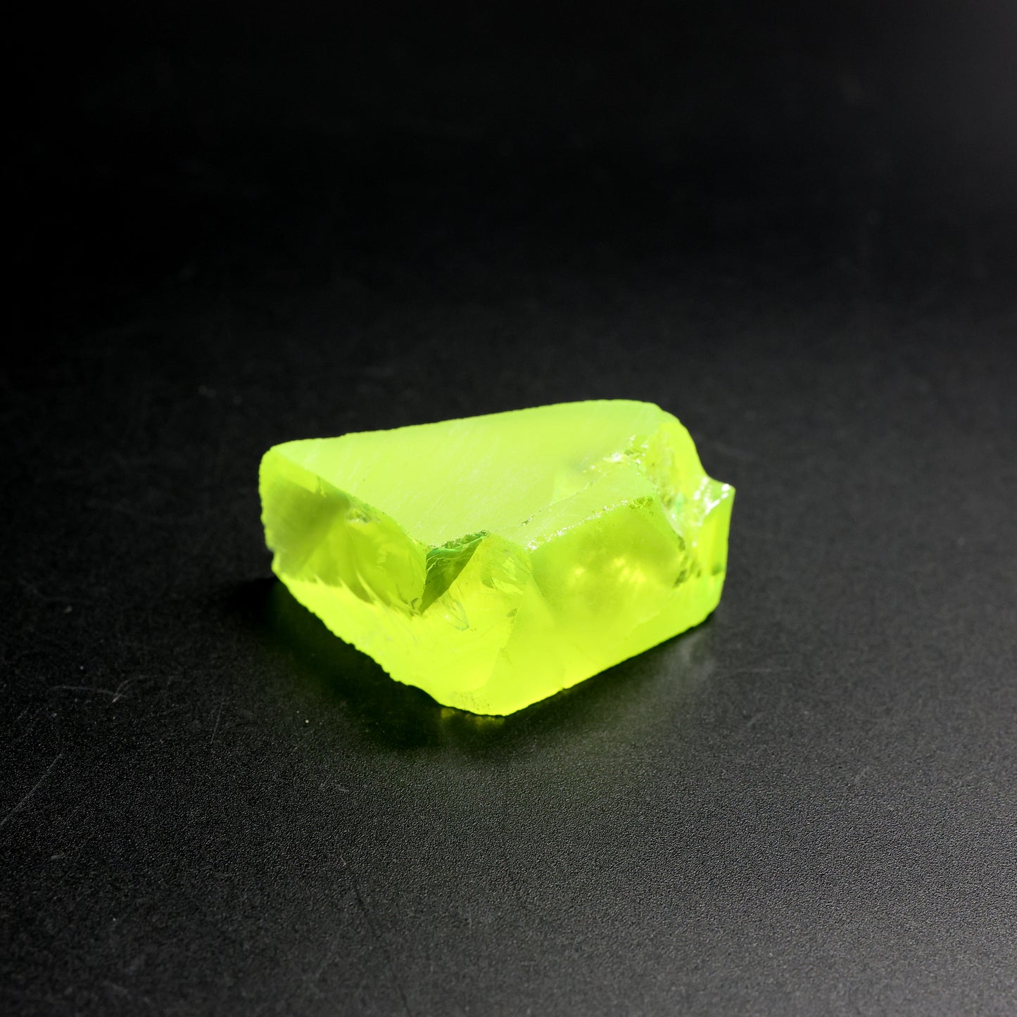 Lutetium Aluminum Garnet (LuAG) - Faceting Rough