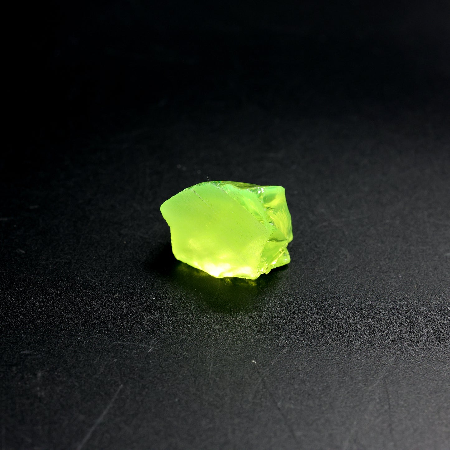 Lutetium Aluminum Garnet (LuAG) - Faceting Rough