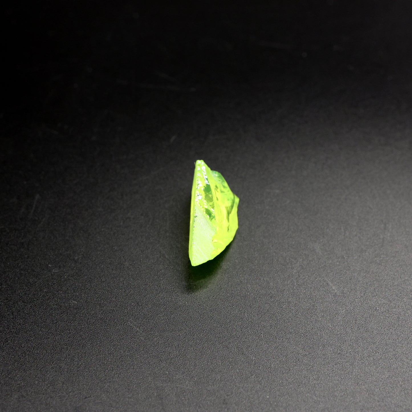 Lutetium Aluminum Garnet (LuAG) - Faceting Rough