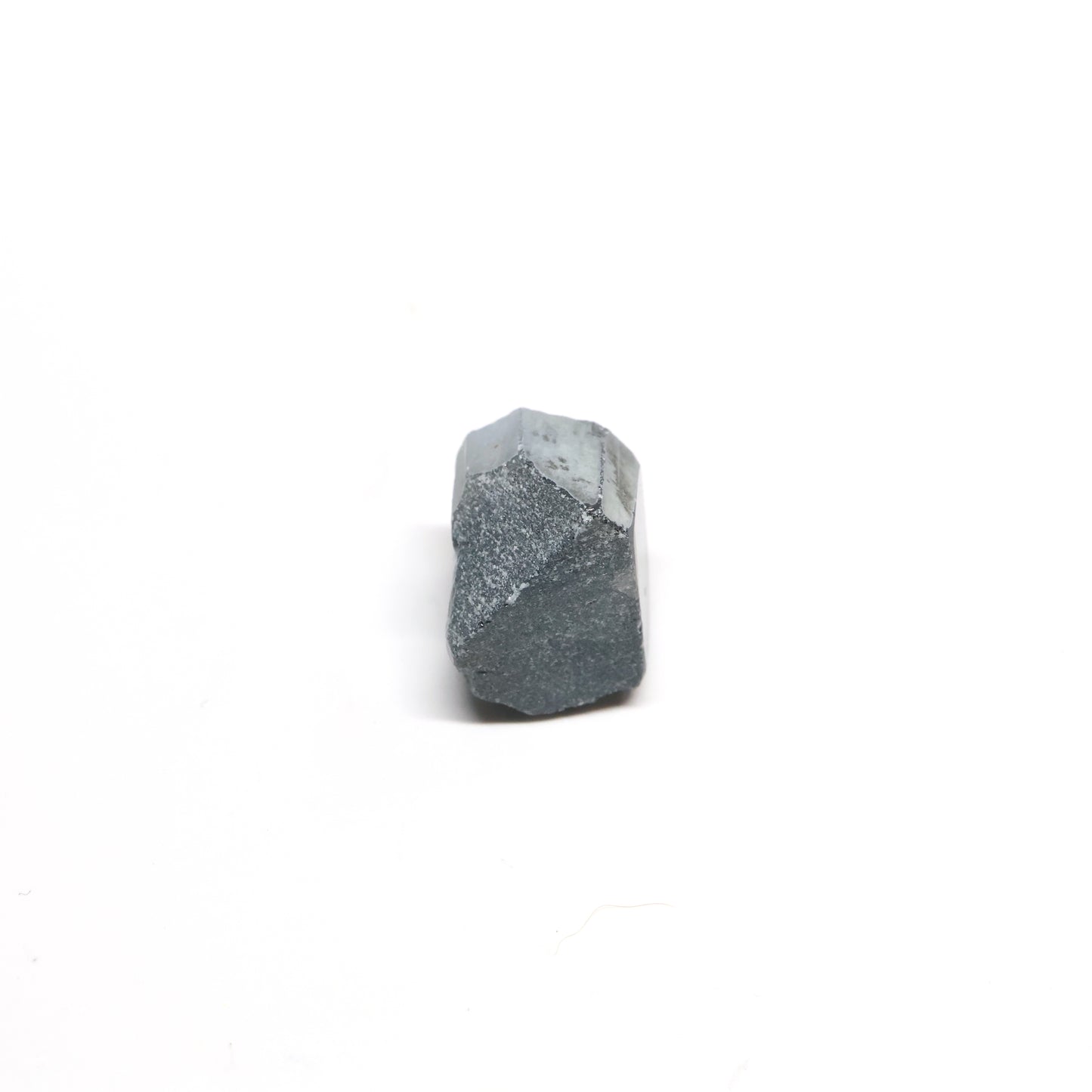 Blue Synthetic Rutile Grade A - Faceting Rough