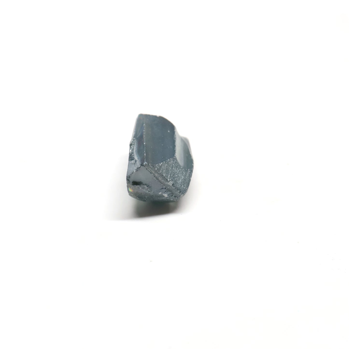 Blue Green Synthetic Rutile Grade A - Faceting Rough