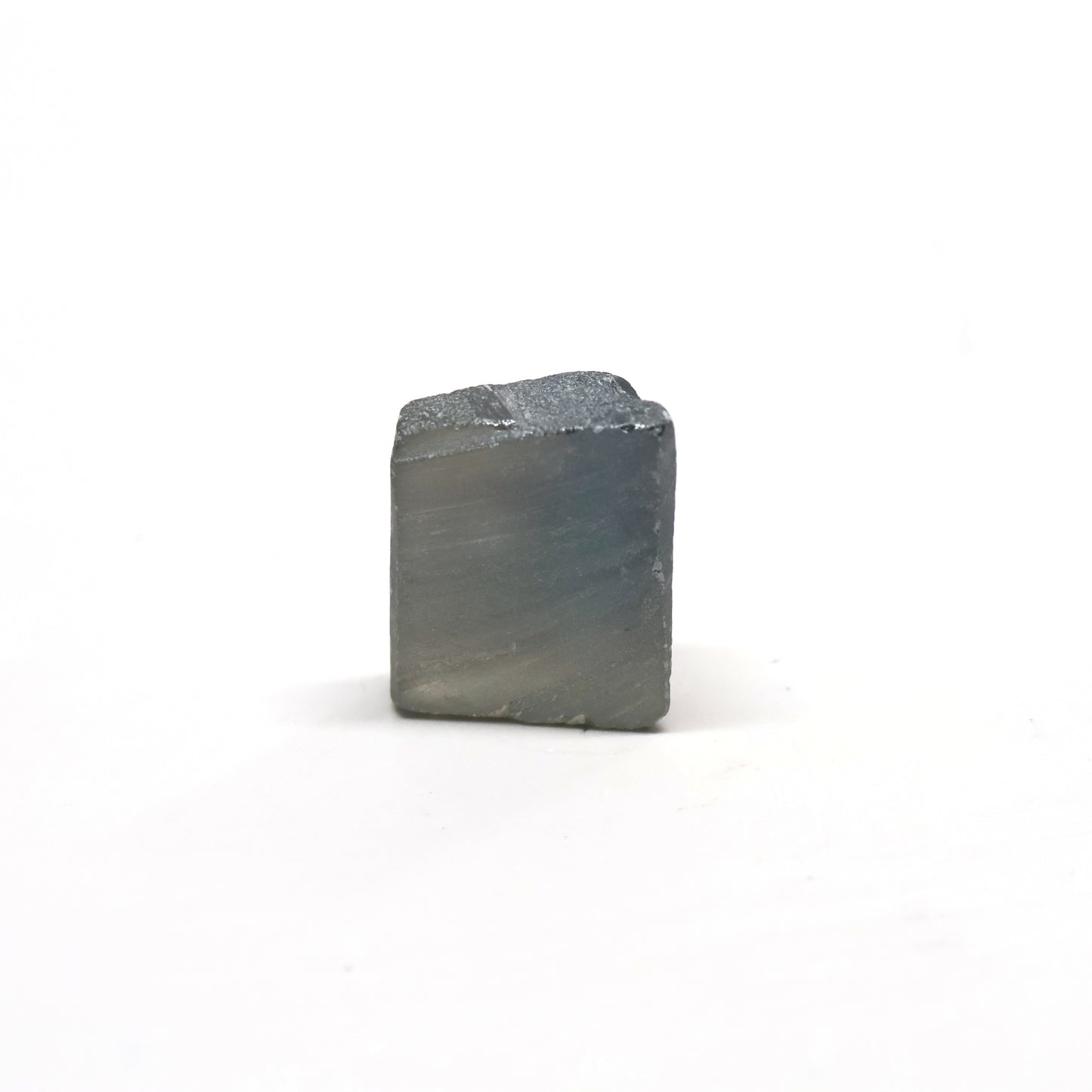 Blue Green Synthetic Rutile Grade A - Faceting Rough