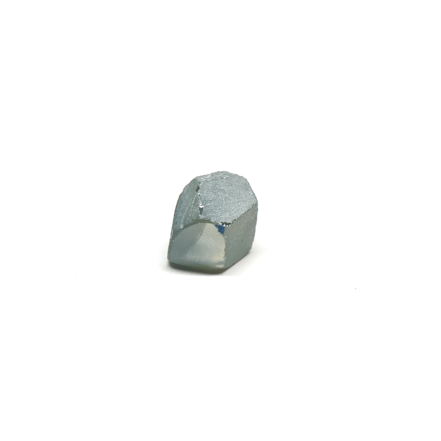 Blue Green Synthetic Rutile Grade A - Faceting Rough