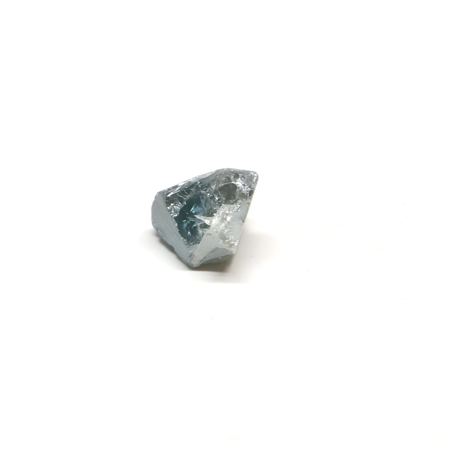 Blue Green Synthetic Rutile Grade A - Faceting Rough