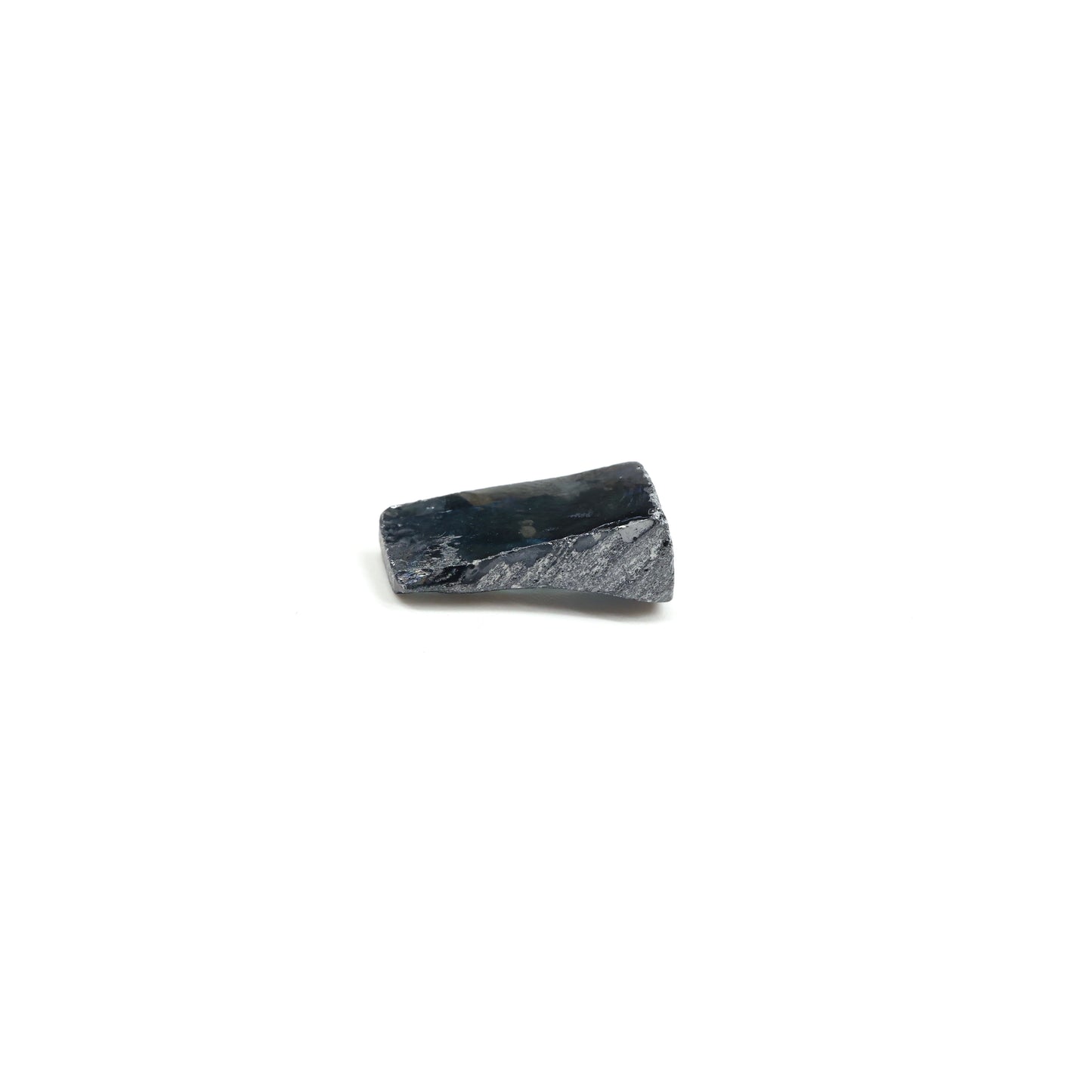 Blue Synthetic Rutile Grade A - Faceting Rough