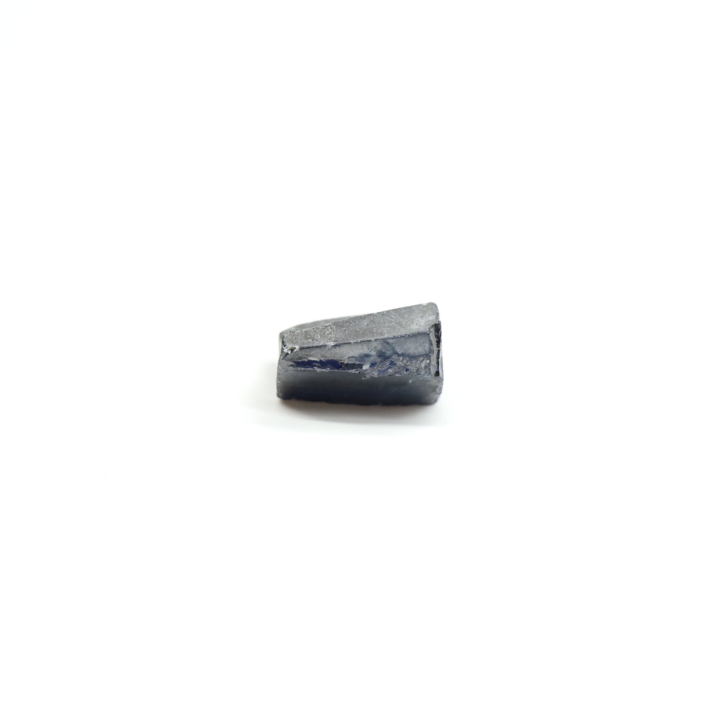 Blue Synthetic Rutile Grade A - Faceting Rough
