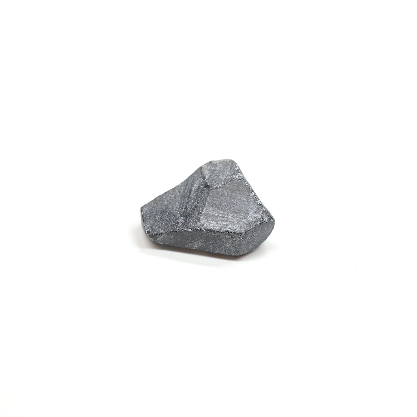 Blue Synthetic Rutile Grade A - Faceting Rough