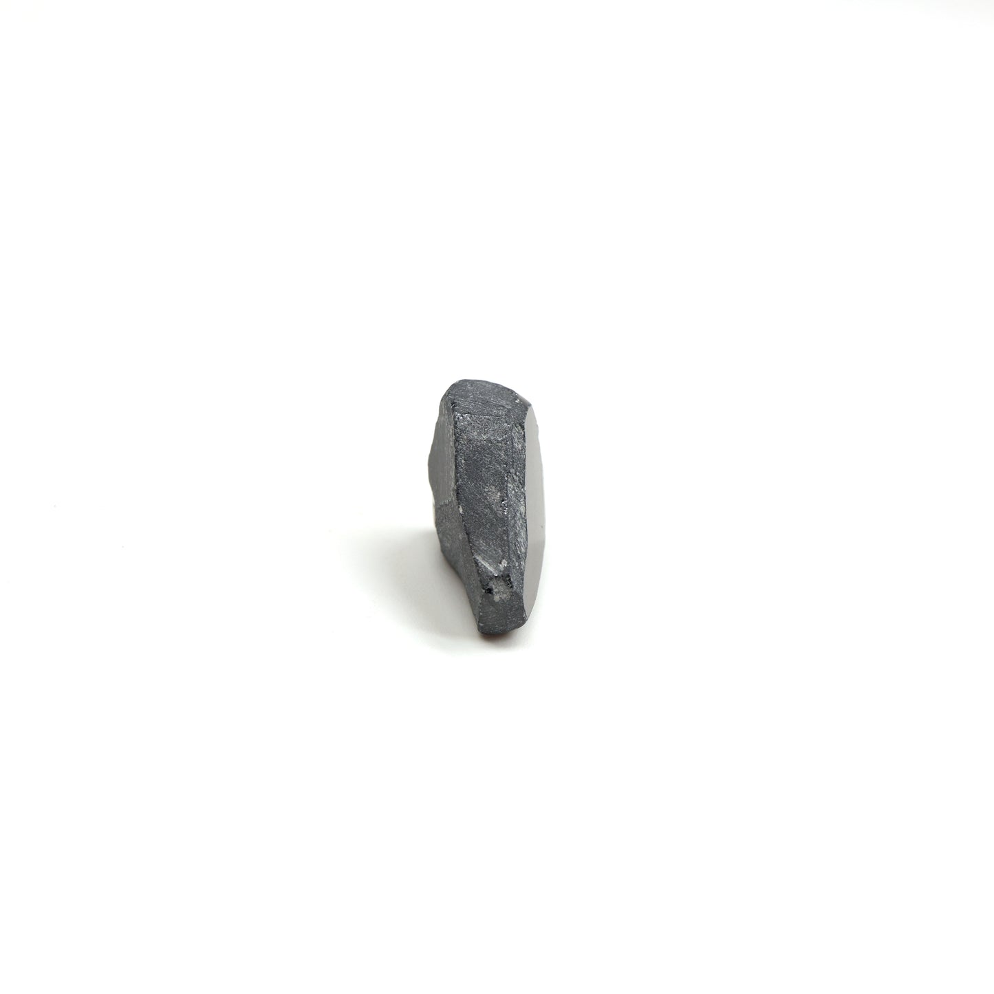 Blue Synthetic Rutile Grade A - Faceting Rough