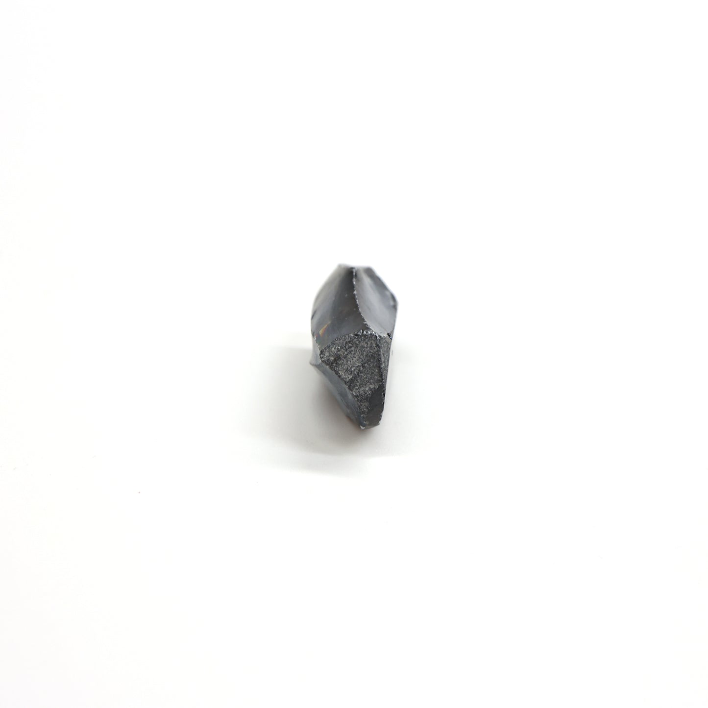Blue Synthetic Rutile Grade A - Faceting Rough