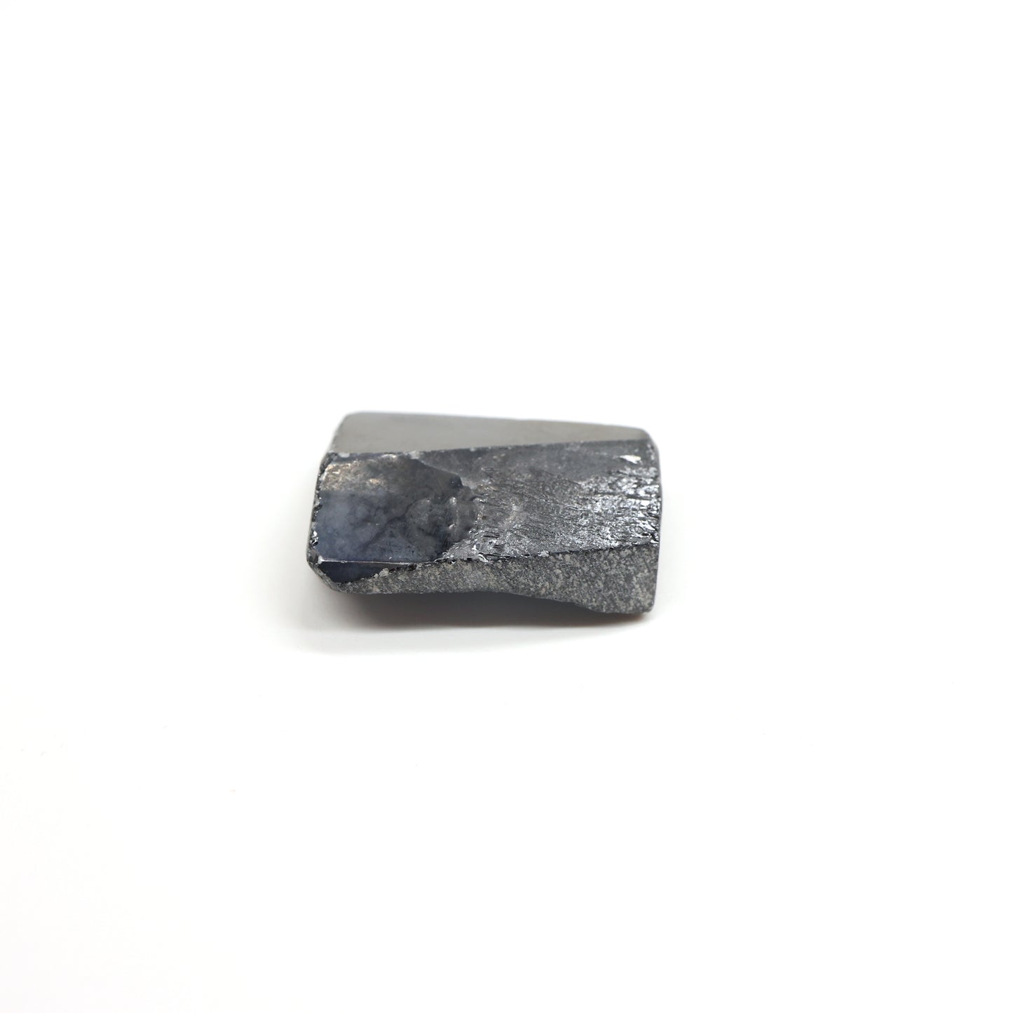 Blue Synthetic Rutile Grade A - Faceting Rough