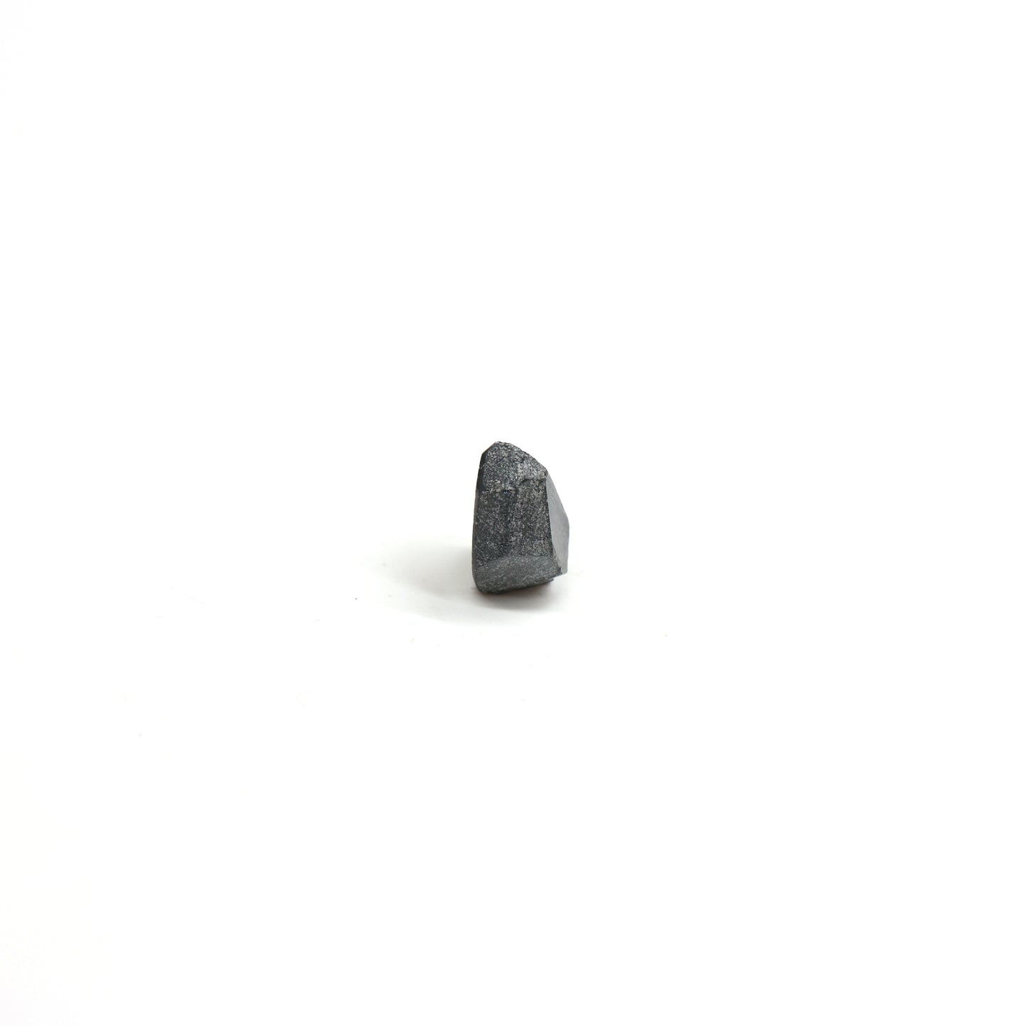 Blue Synthetic Rutile Grade A - Faceting Rough