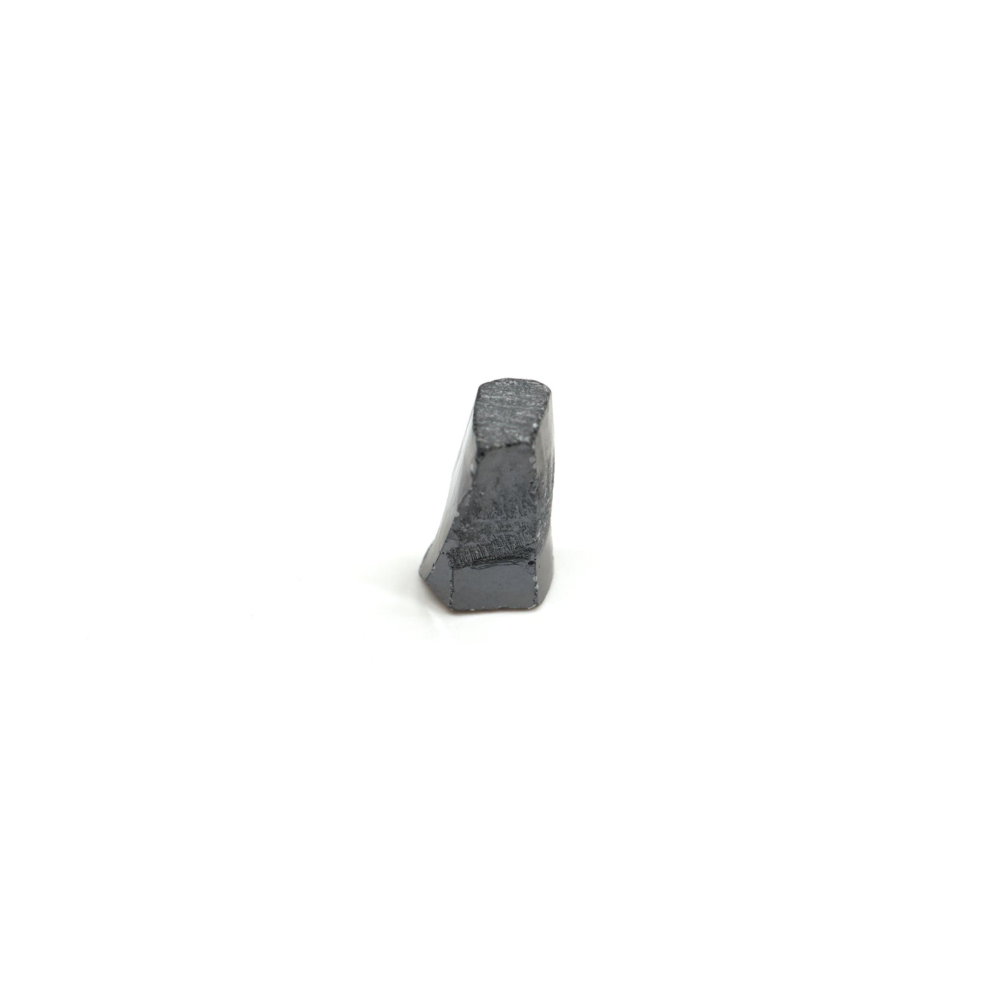 Blue Synthetic Rutile Grade A - Faceting Rough
