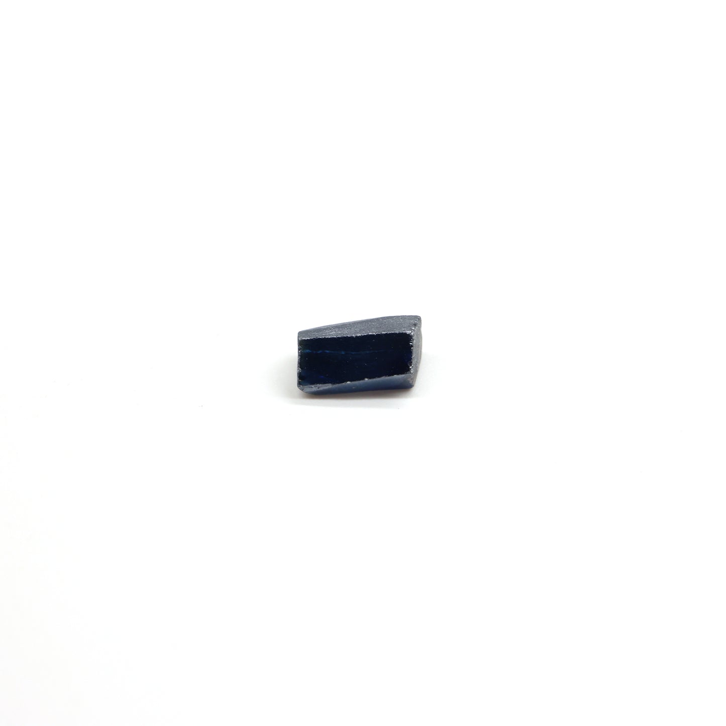 Dark Blue Synthetic Rutile Grade A - Faceting Rough
