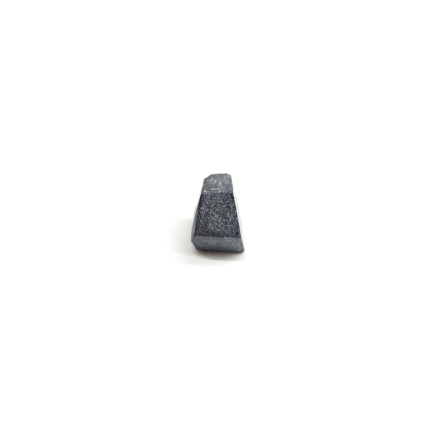 Dark Blue Synthetic Rutile Grade A - Faceting Rough