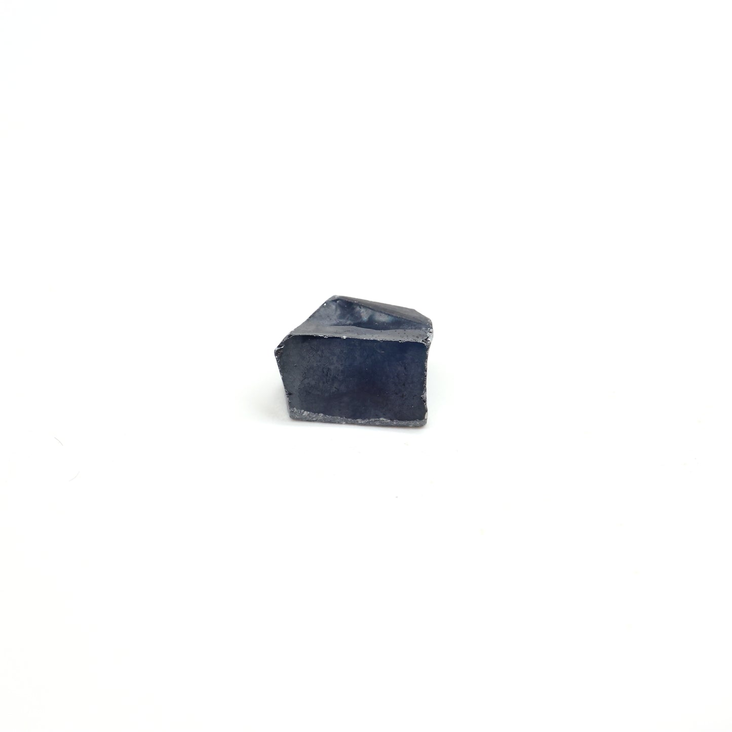 Dark Blue Synthetic Rutile Grade A - Faceting Rough