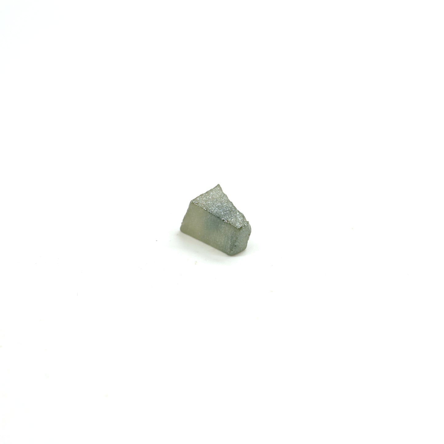 Green Synthetic Rutile Grade A - Faceting Rough