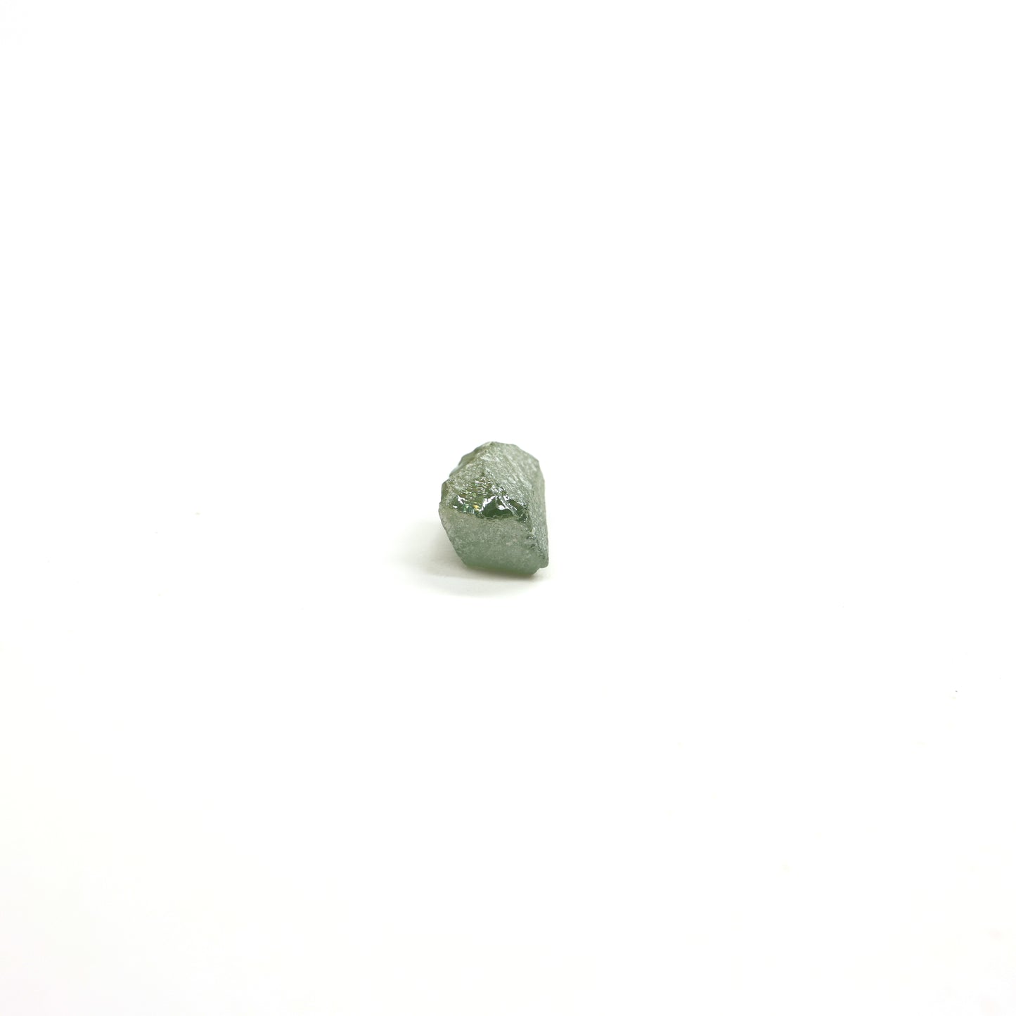 Green Synthetic Rutile Grade A - Faceting Rough