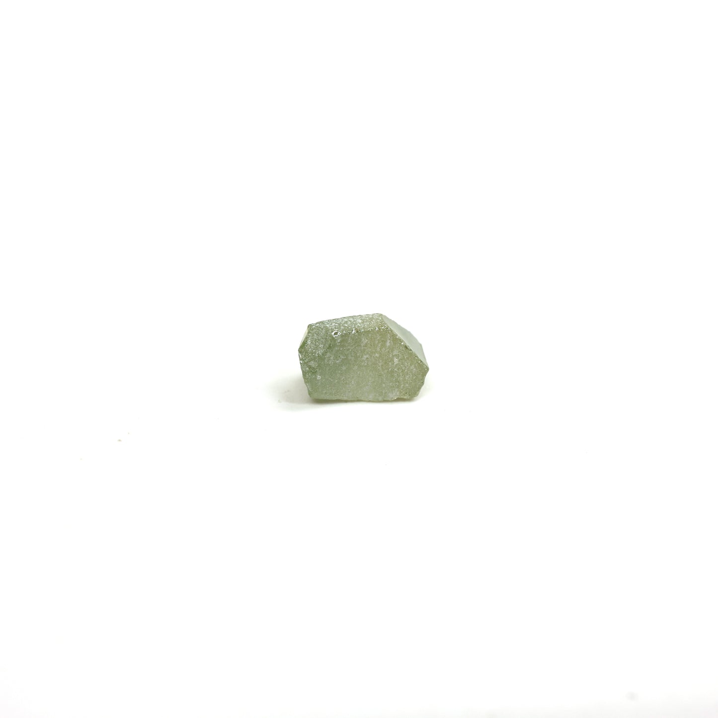 Green Synthetic Rutile Grade A - Faceting Rough