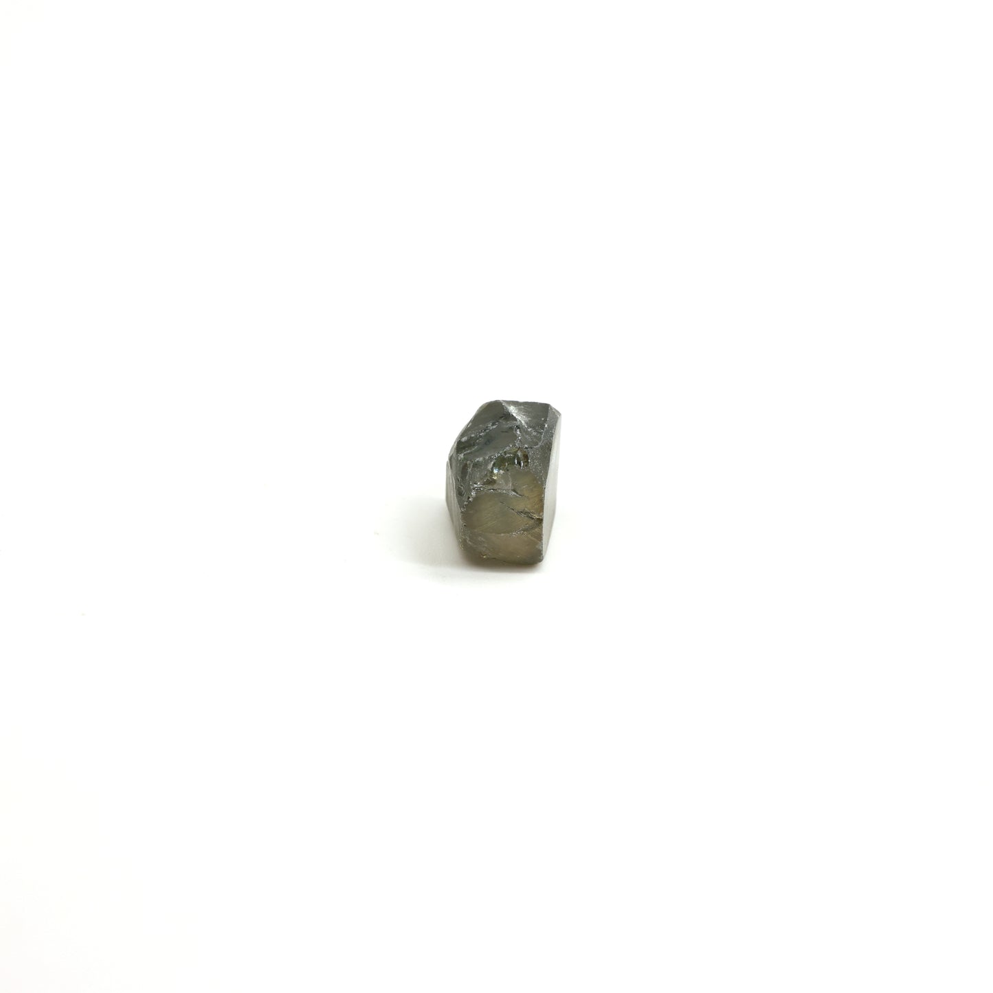 Grey Synthetic Rutile Grade A - Faceting Rough