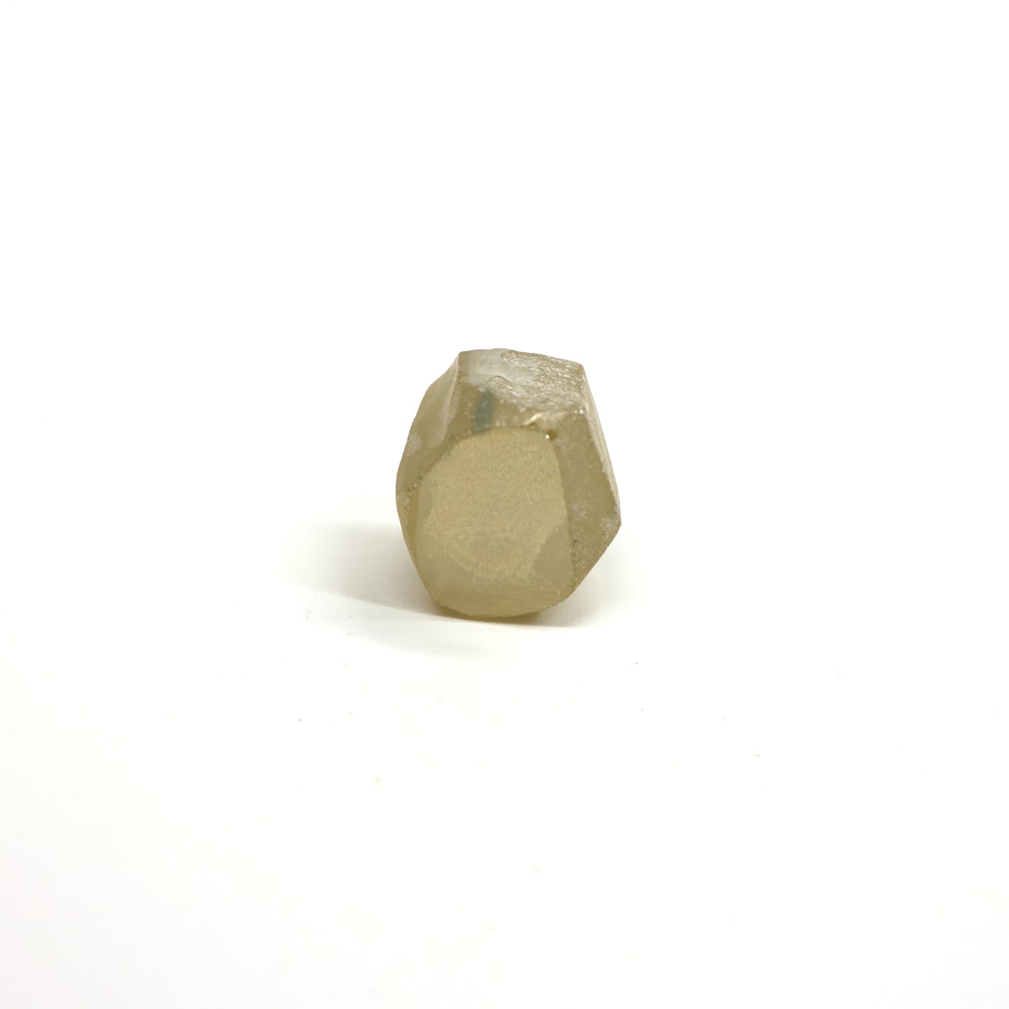 Yellow Synthetic Rutile Grade A - Faceting Rough