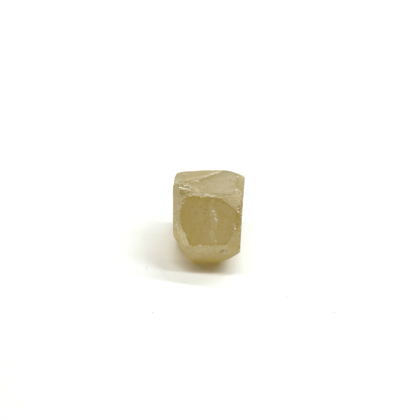 Yellow Synthetic Rutile Grade A - Faceting Rough