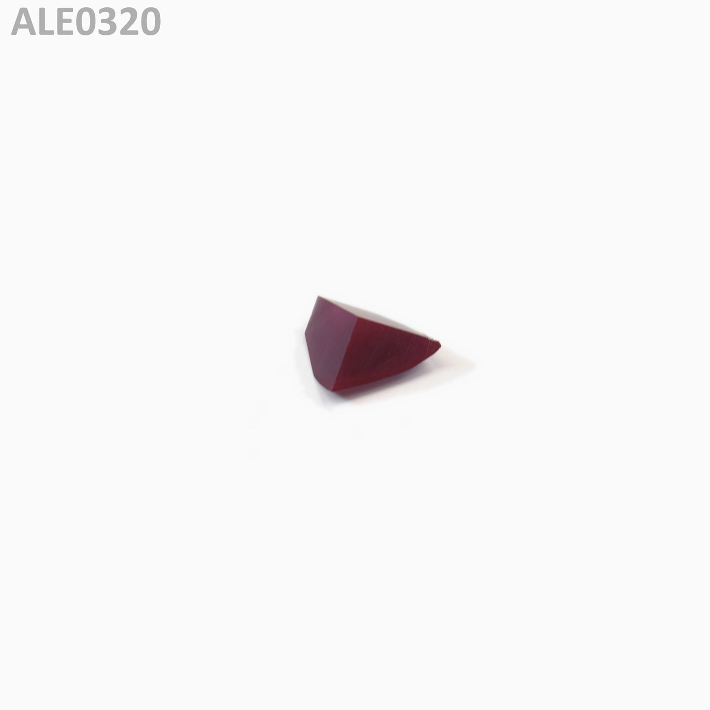 Red Alexandrite : ALE0320