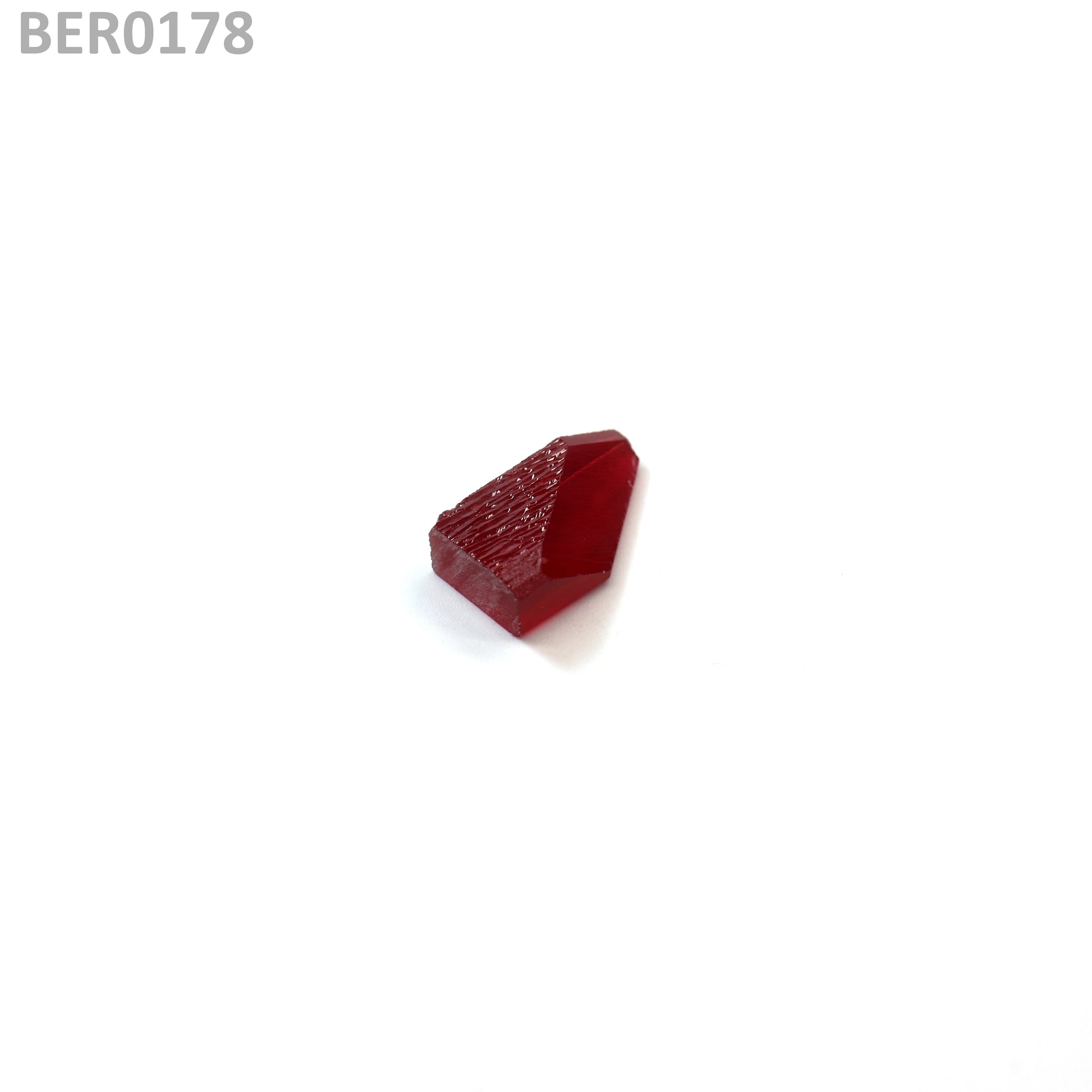 Red Beryl : BER0178