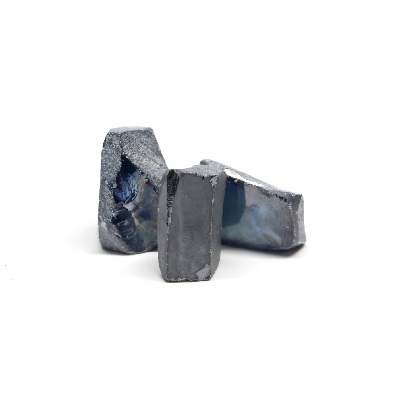 Dark Blue Synthetic Rutile Grade A - Faceting Rough