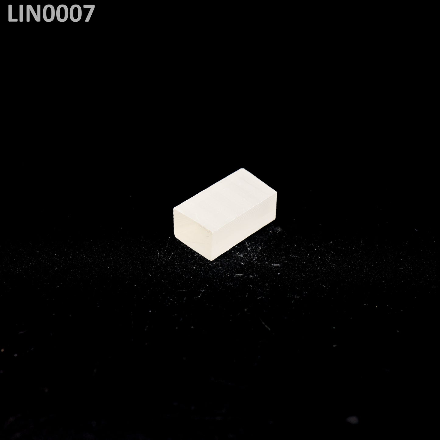 Lithium Niobate LiNbO3 : LIN0007
