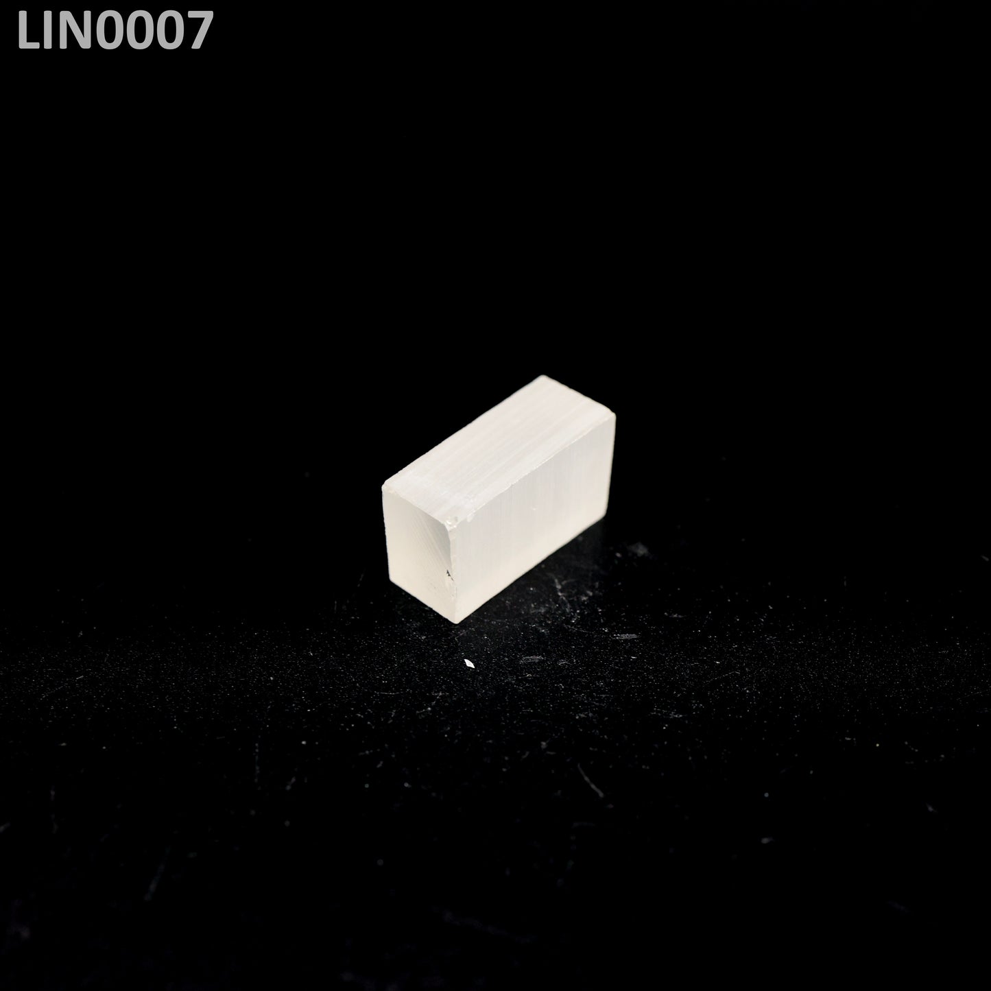 Lithium Niobate LiNbO3 : LIN0007