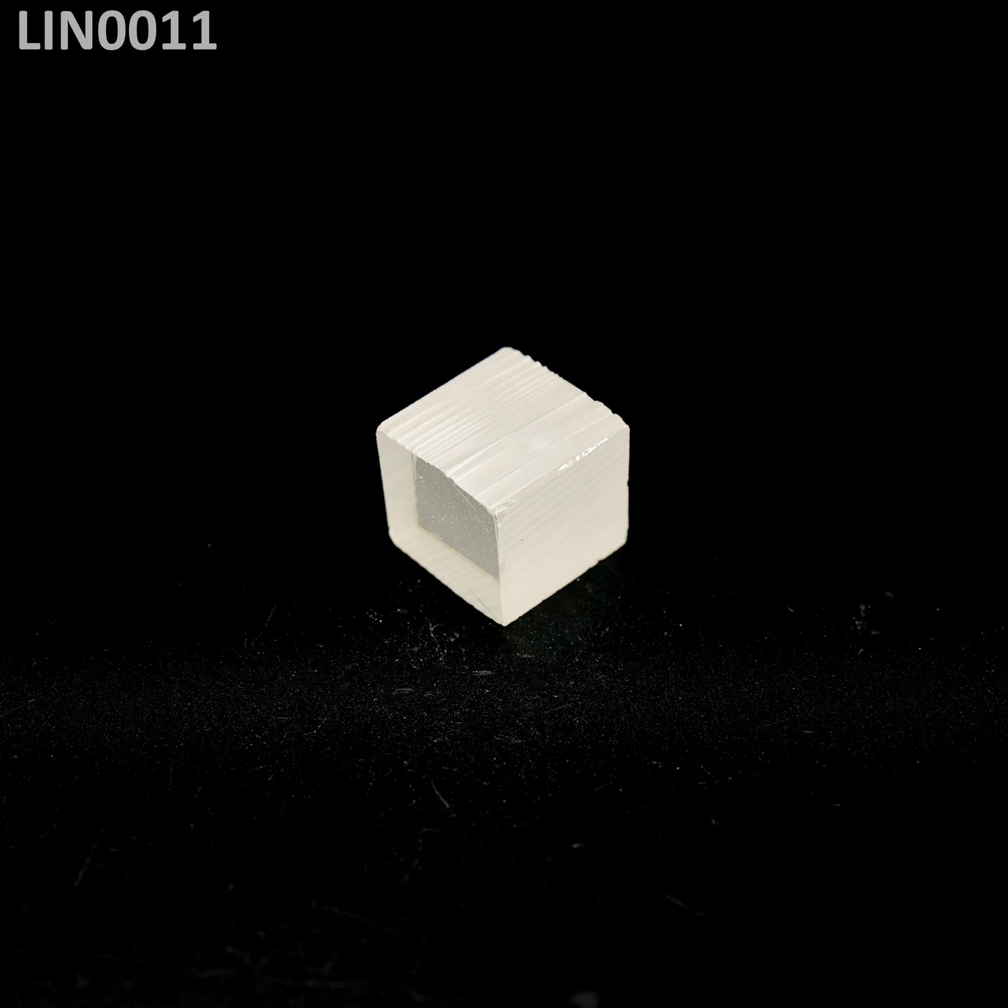 Lithium Niobate LiNbO3 : LIN0011