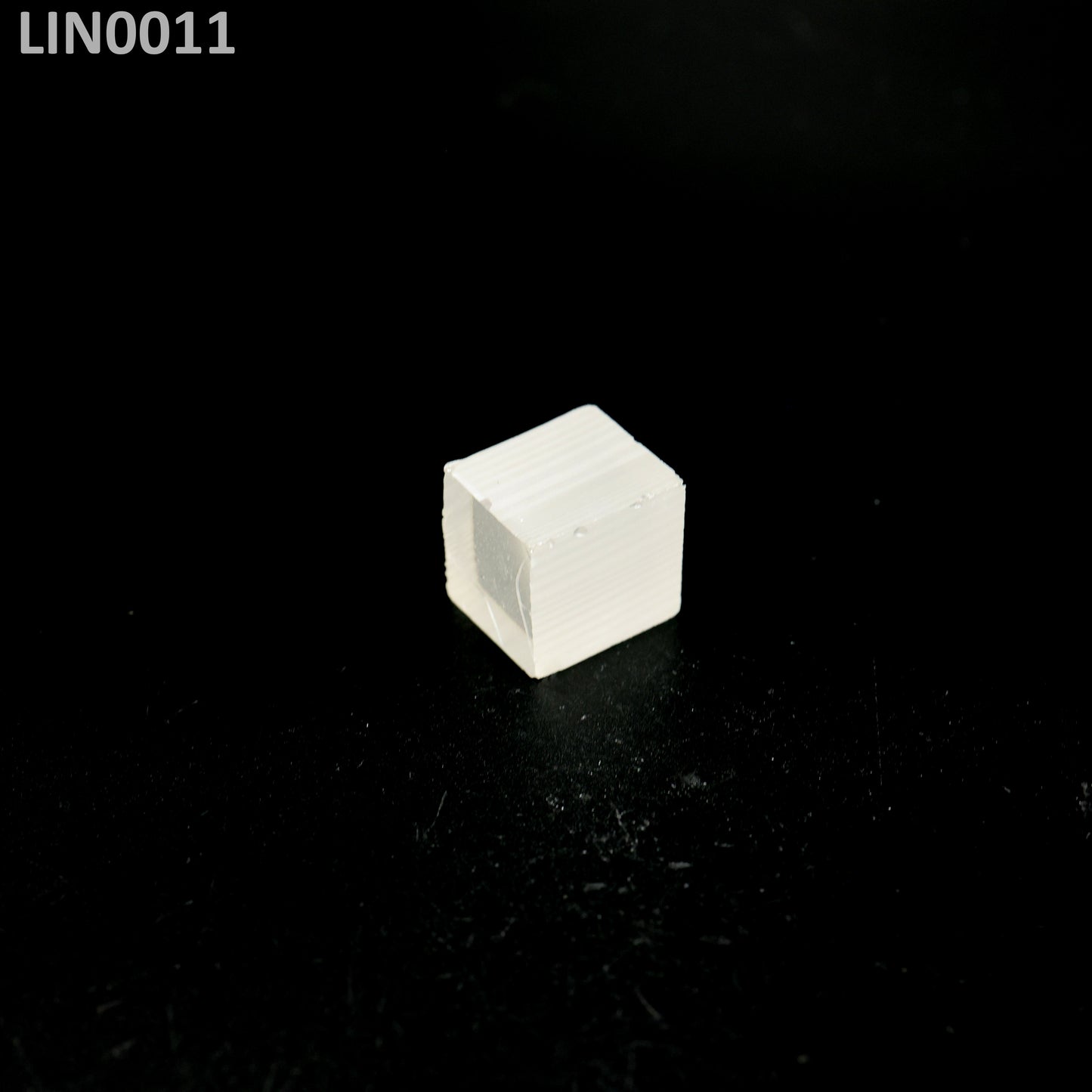 Lithium Niobate LiNbO3 : LIN0011