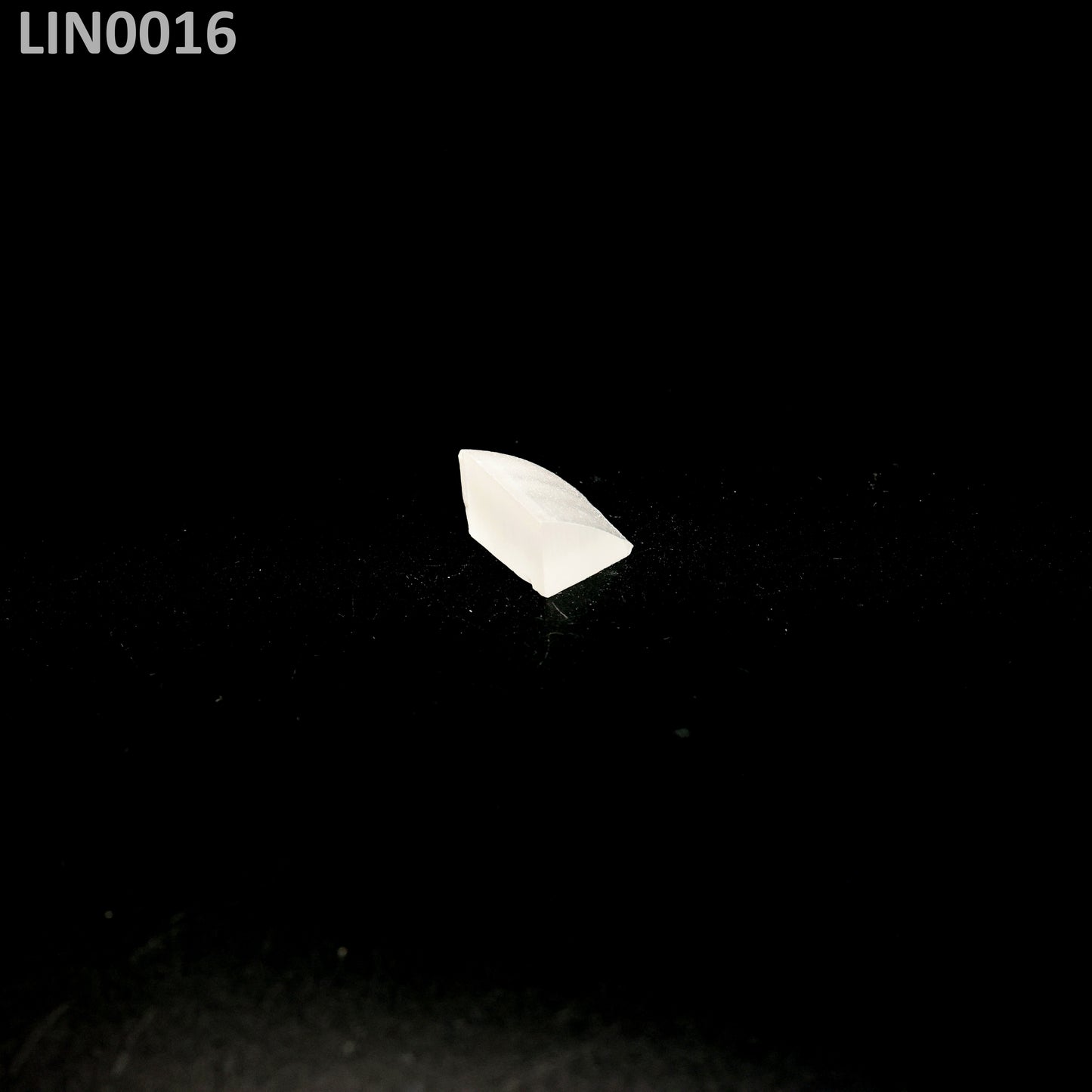Lithium Niobate LiNbO3 : LIN0016