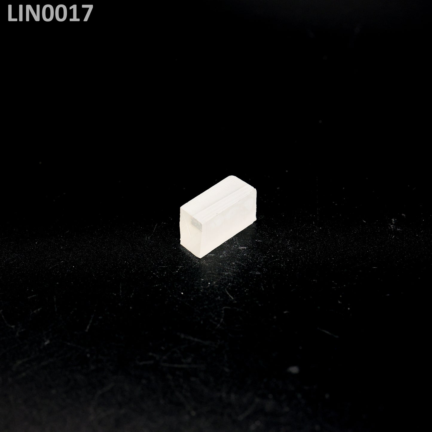 Lithium Niobate LiNbO3 : LIN0017