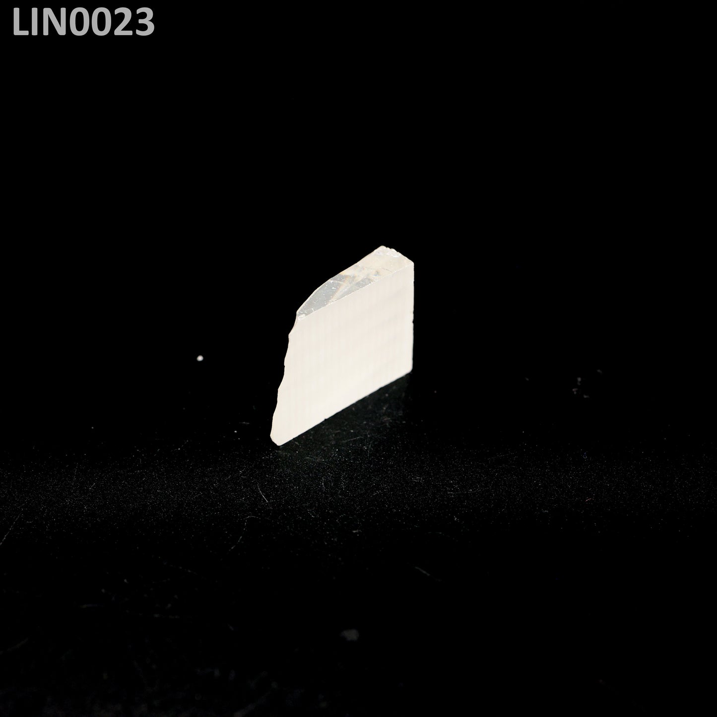 Lithium Niobate LiNbO3 : LIN0023