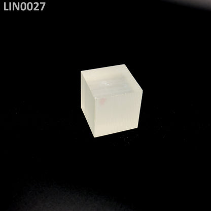 Lithium Niobate : LIN0027