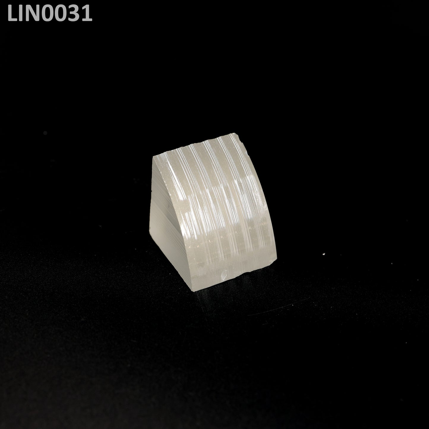 Lithium Niobate : LIN0031