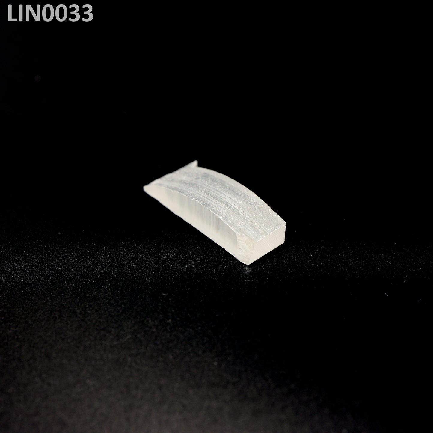 Lithium Niobate : LIN0033