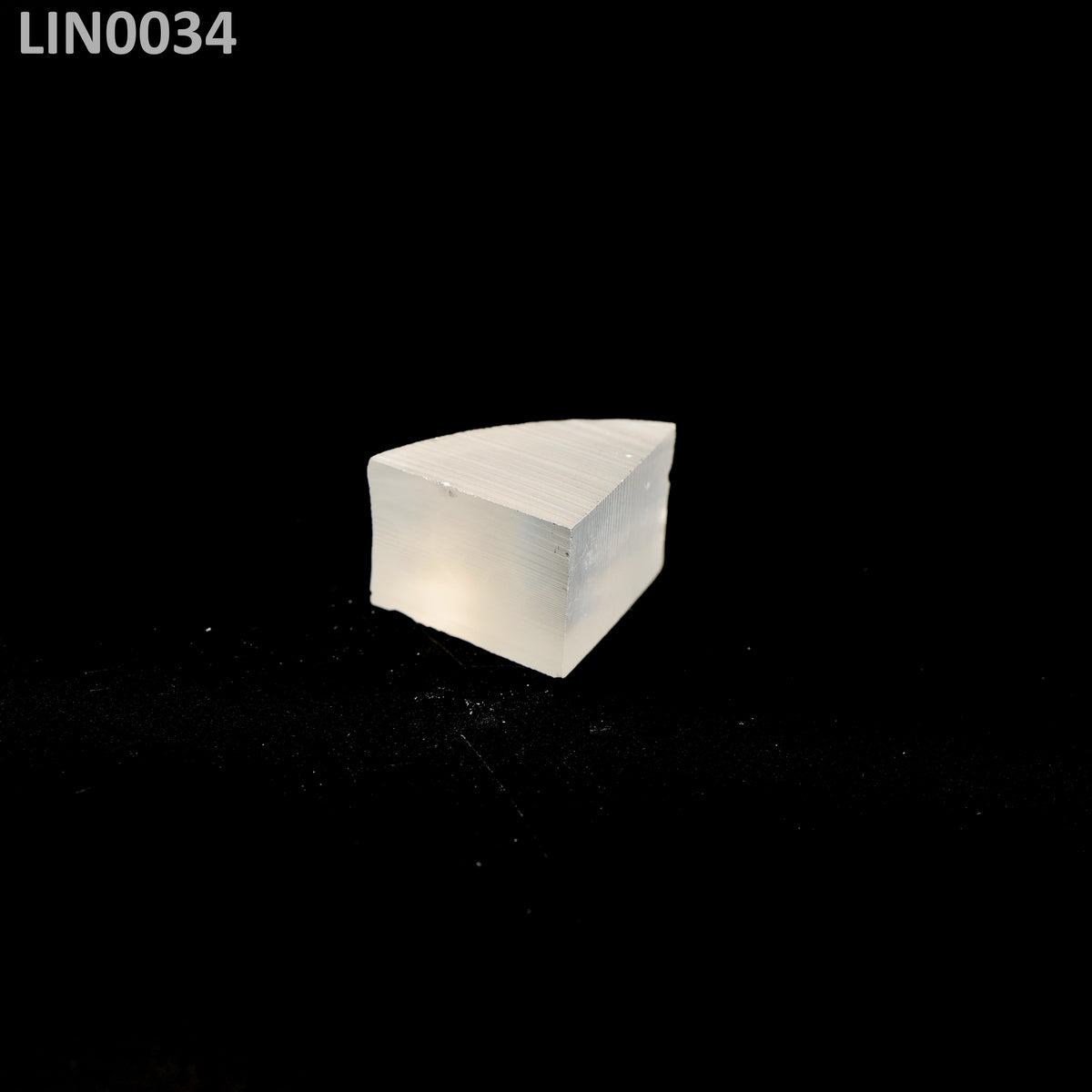 Lithium Niobate : LIN0034