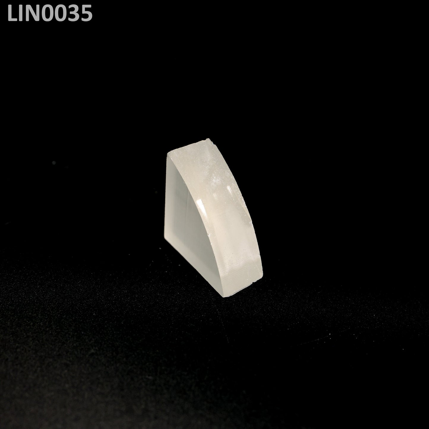 Lithium Niobate : LIN0035