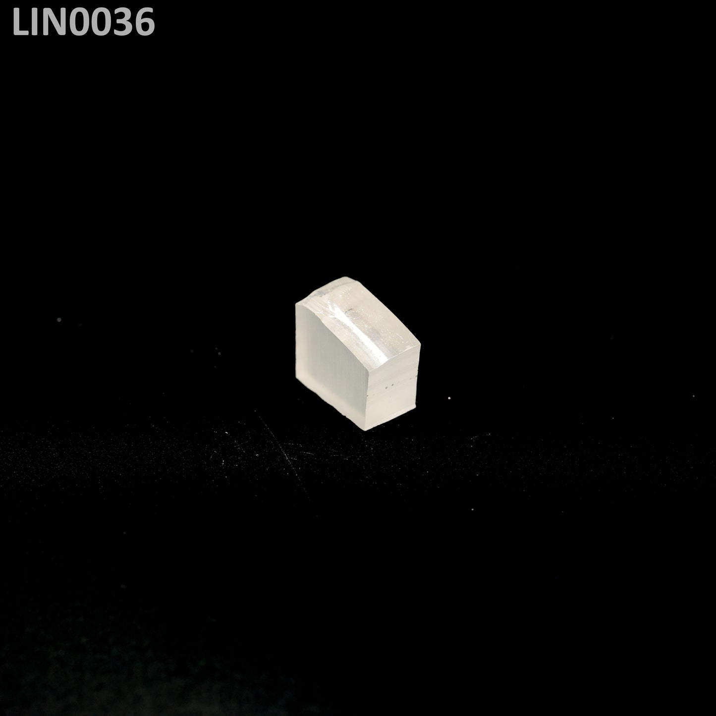 Lithium Niobate : LIN0036
